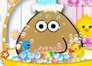 Pou Tomando um Banho