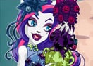 Gloom n’ Bloom Catrine DeMew