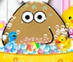 Pou Tomando um Banho