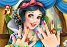 Snow White Nails