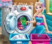 Dia de Lavar Roupas com Elsa