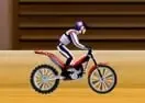 Jogar Bike Mania Arena 4