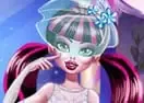 Jogar Fynsy's Wedding Salon - Monster High