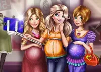Princesses Pregnant Selfie