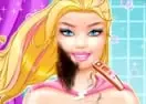 Jogar Super Barbie Beard Shaving - Salão de Beleza