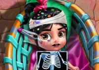 Jogar Vanellope Injured Emergency - Meninas